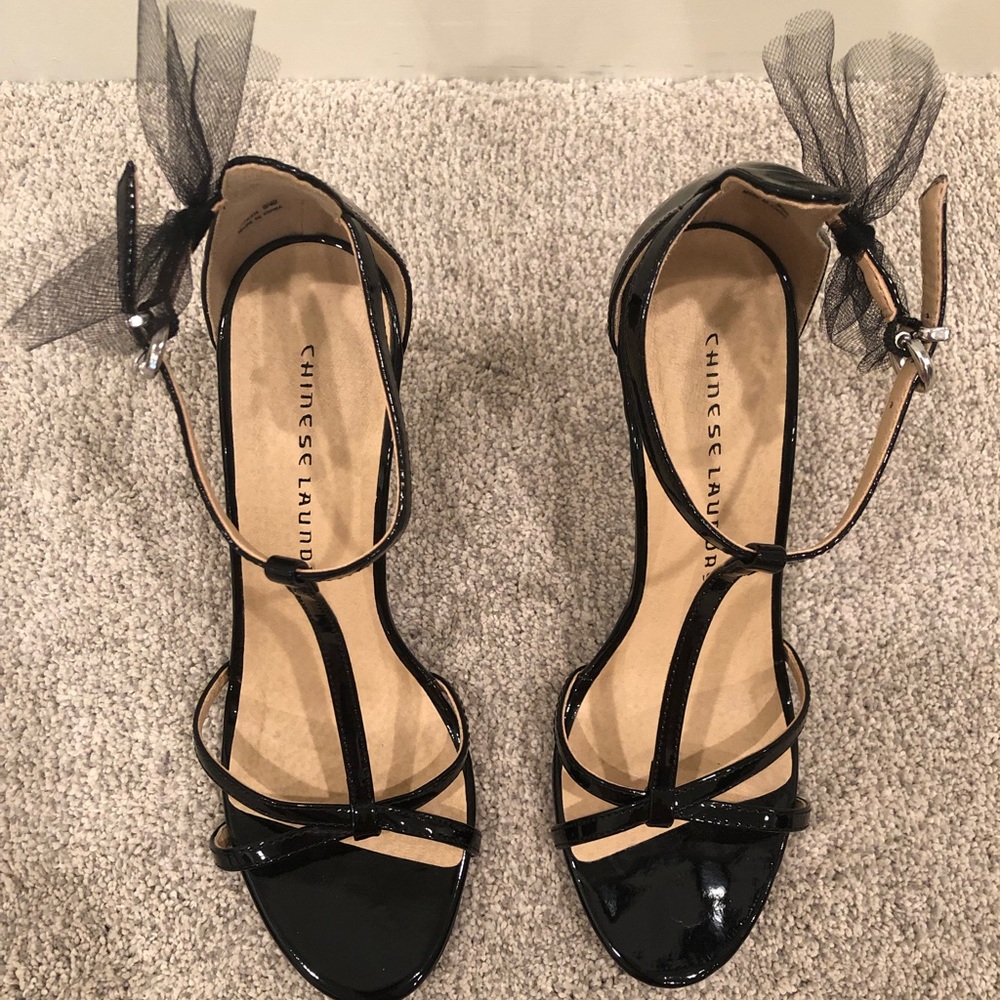 Chinese Laundry Heels with Bow